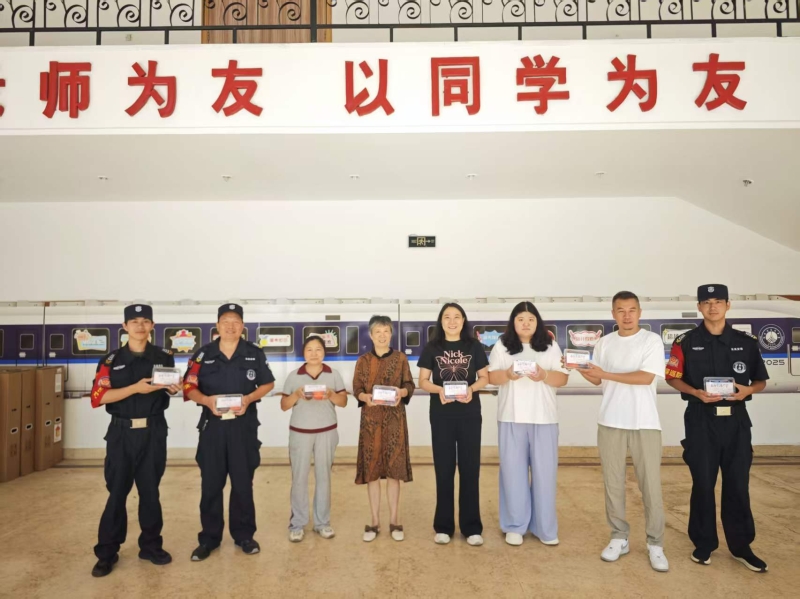 5c2ccaaaf36274c09ec20ed2950888f1_副本.jpg